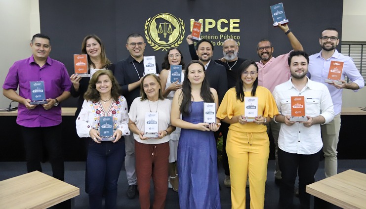 MPCE entrega Prêmio de Jornalismo a profissionais da imprensa cearense 