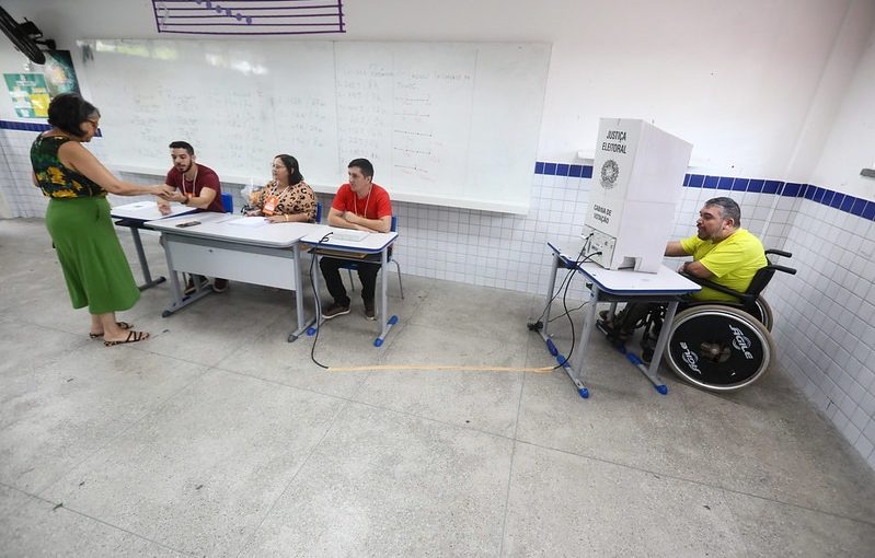MPCE firma acordo com Conselho Municipal da Criança e do Adolescente de Fortaleza para recontagem de votos da eleição para Conselho Tutelar