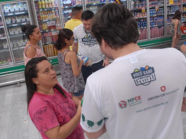 Ação educativa em supermercado de Fortaleza - 12.03.2020